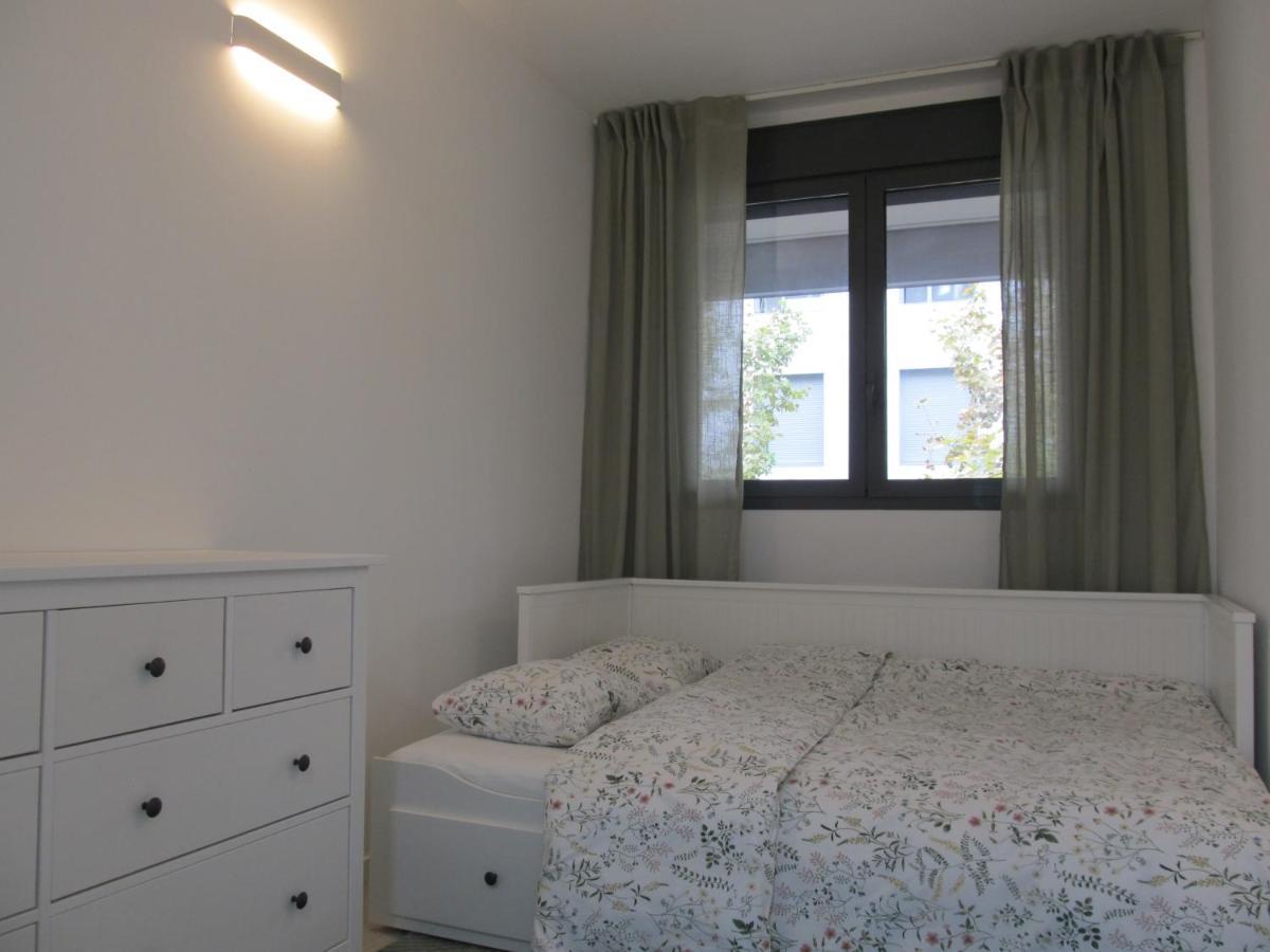 Family Apartment Vilanova i la Geltru Bagian luar foto